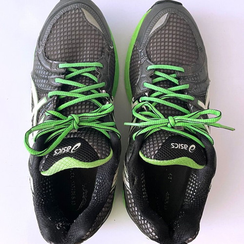 Vintage ASICS Gel Nimbus 13 running shoes 2011