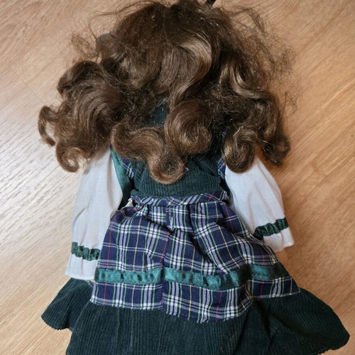 Glass Doll Student Like New