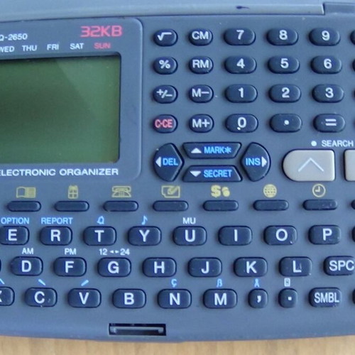 Sharp ZQ-2650 vintage electronic organizer 32KB