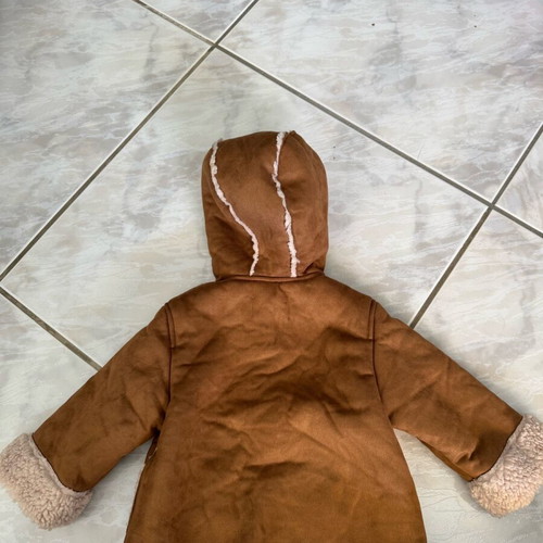 Zara coat for girl 12-18 months like new with inner lining