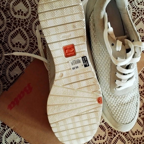 Bata women's sneakers new, size 39, suede leather and fabric, gray silver