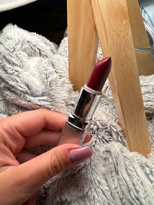 Kryolan lipstick like new