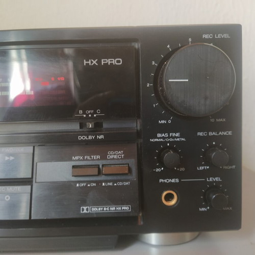 Aiwa ADF 700 cassette deck used, excellent recording and playback