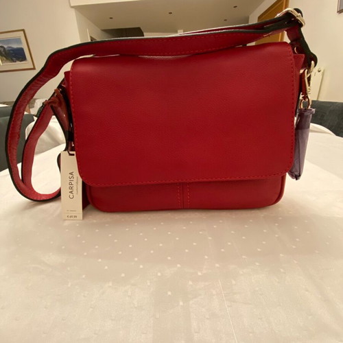Carpisa red leather shoulder bag new