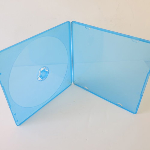 CD/DVD slim case blue like new, one-piece clamshell