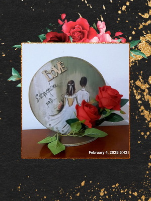 Handmade wooden table decor with happy couple theme new