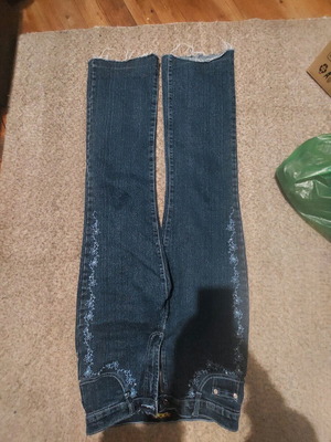 HMT jeans size S like new, blue with embroidery and crystals