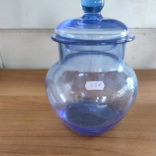 Large storage container blue with lid like new