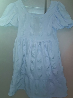 Purple dress for girl 5 years, like new