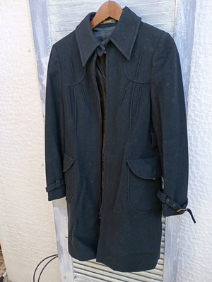 Italian wool coat like new, size S