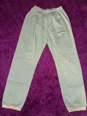 Green pajama pants size M like new
