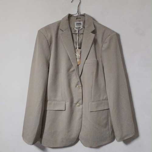 Ghanda beige jacket new with structured shoulders size Medium