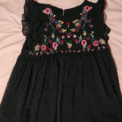 Inditex embroidered blouse like new, black boho design