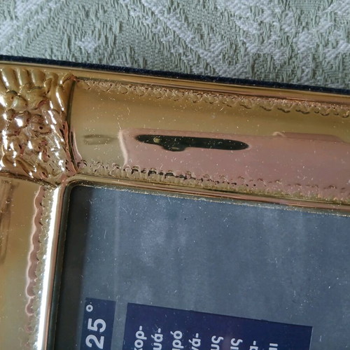 Silver vintage photo frame like new