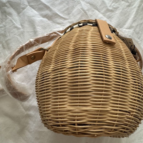 Zara straw shoulder bag new with tag, beige