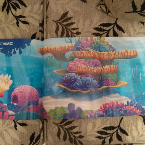 Panini Finding Dory children's sticker collection new