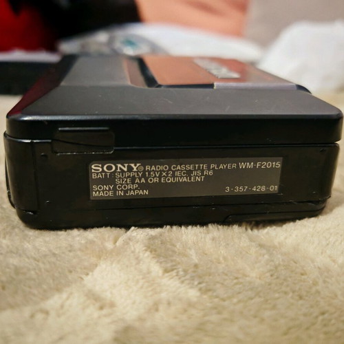 Sony Walkman wm-f2015 with defect, refurbished