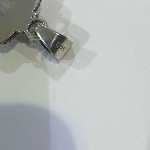 Silver (925) pendant with genuine moonstone new