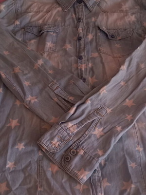 Blue shirt with star pattern used
