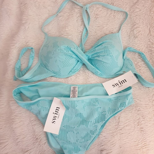Next Mint Green Lace Padded Wired Plunge Bikini Set new with tags