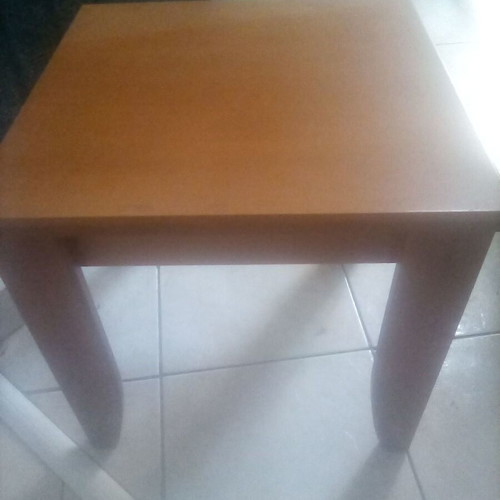 Coffee table like new, 0.45x0.45x0.42 m