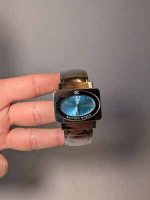OK women's watch used, battery replacement needed