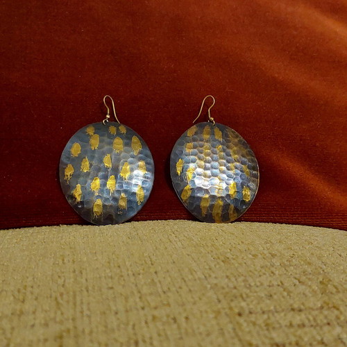 Vintage handmade earrings like new, brown and golden
