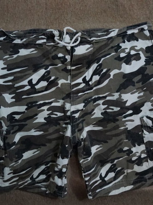 Men's shorts like new, size XXL