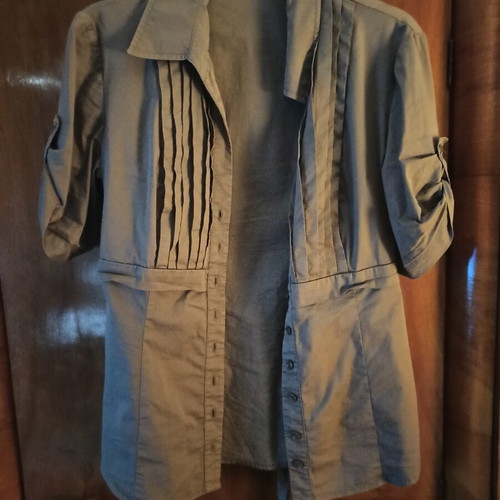 Raxevsky women's short-sleeve shirt medium khaki like new with belt