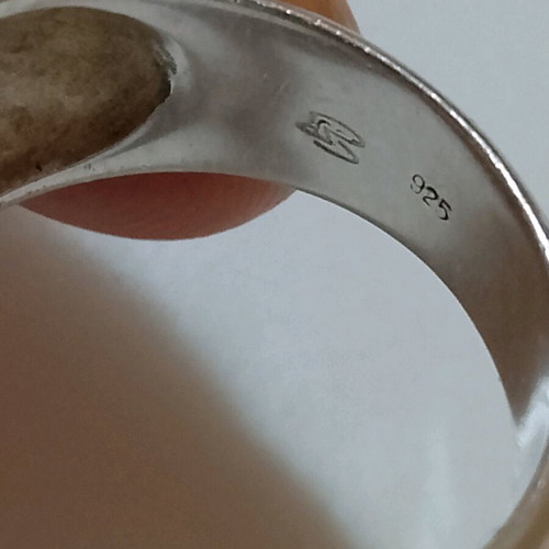 Silver ring 925 like new with orange stone