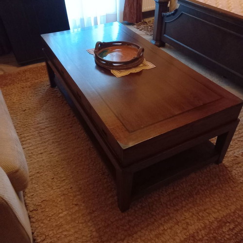 Canadian-made coffee table used, walnut bamboo and mahogany