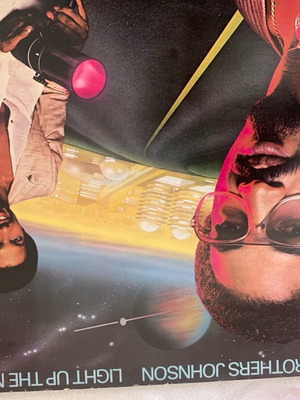 The Brothers Johnson Light Up The Night βινύλιο μεταχειρισμένο, R&B / Soul