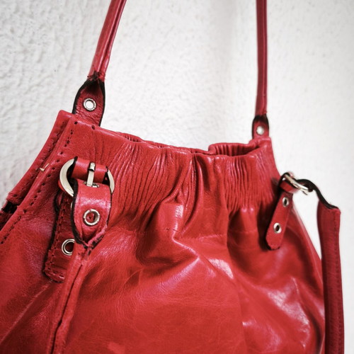 Vintage leather shoulder bag red, made in Paris, new