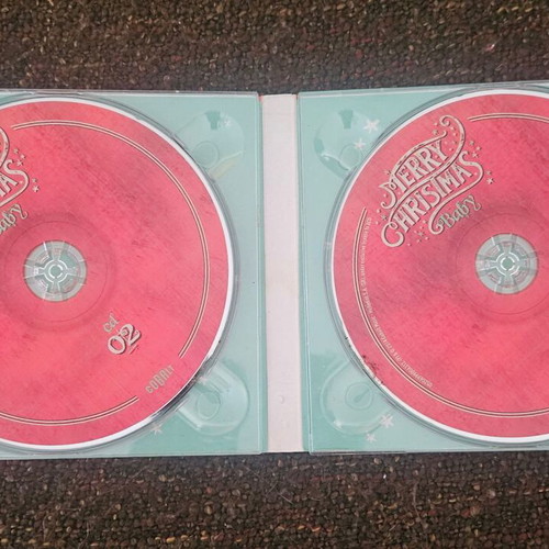 Merry Christmas Baby CD like new