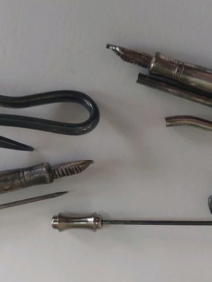 Silver-plated pins used