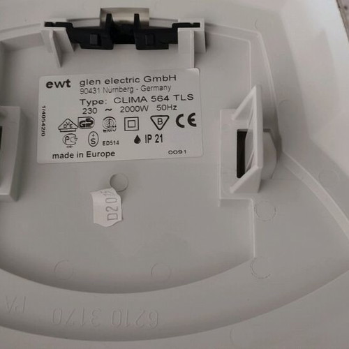 Fan heater used 2000W with minor signs of use