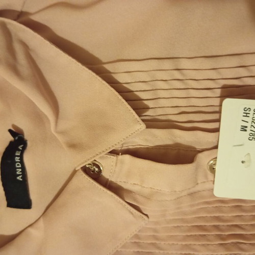 Shirts H&M and Andrea new, size 40, red and pink, pack of 2