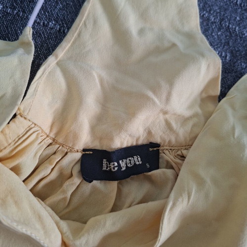 Skirt and dress small women's like new, blue and yellow