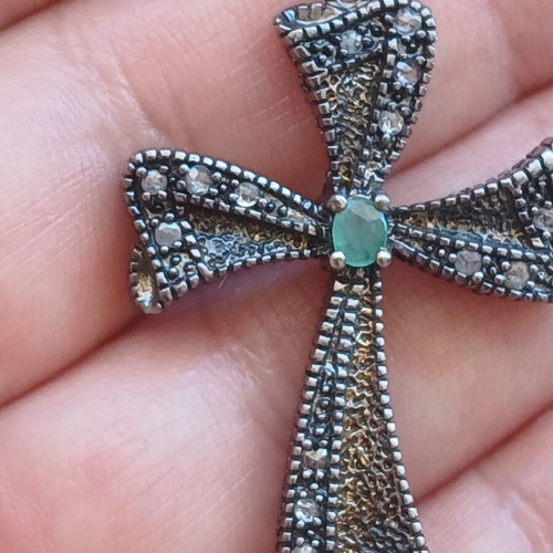 925 silver cross pendant gold plated 9k with emerald and old cut diamonds