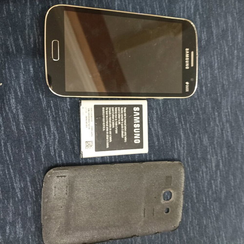 Samsung Duos phone used, fully functional without charger