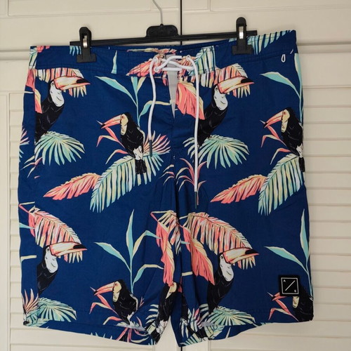 American Eagle swimwear used, size XL