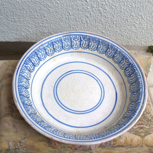 Large used Laterza ceramic dish from Puglia, Italy 1800s