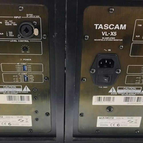 TASCAM VL X5 studio monitor used in very good condition