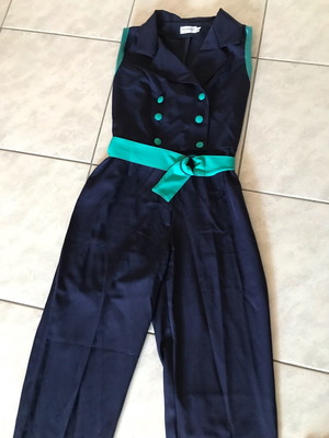 One-piece jumpsuit like new, blue with buttons and belt