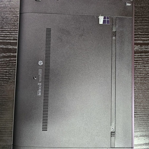 HP ProBook 450 laptop like new, i3 4th gen, 8GB RAM, 256GB SSD, new battery