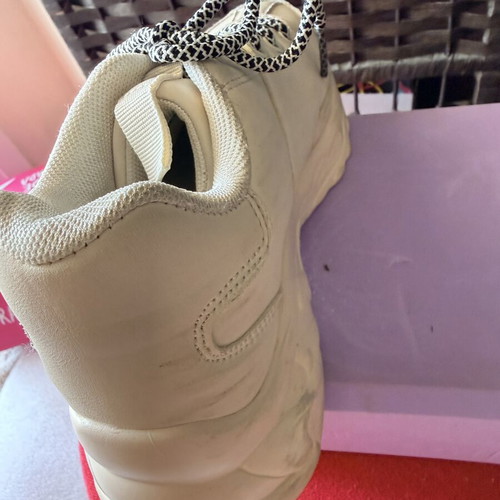 Children's Chunky Sneakers Boston Size 32 Like New Beige