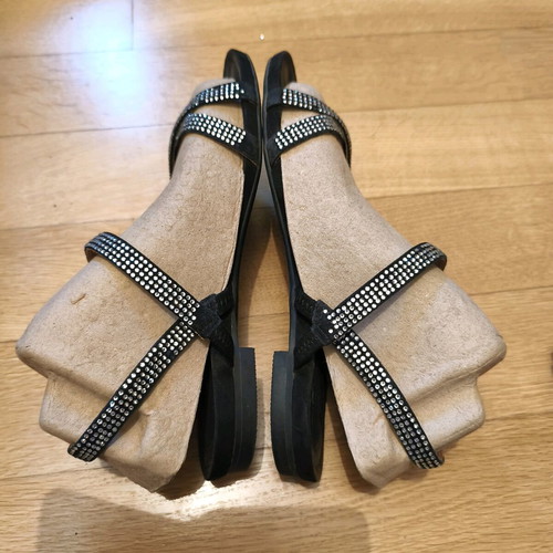 Leather suede sandals used with silver strass, size 38