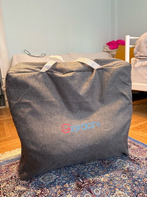 Giordani cradle new with carrying bag