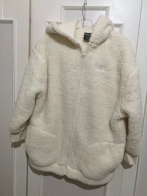 Body Action fleece beige like new, very warm and long