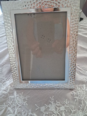 Silver classic photo frame 21.5 x 16 cm with velour back and glass